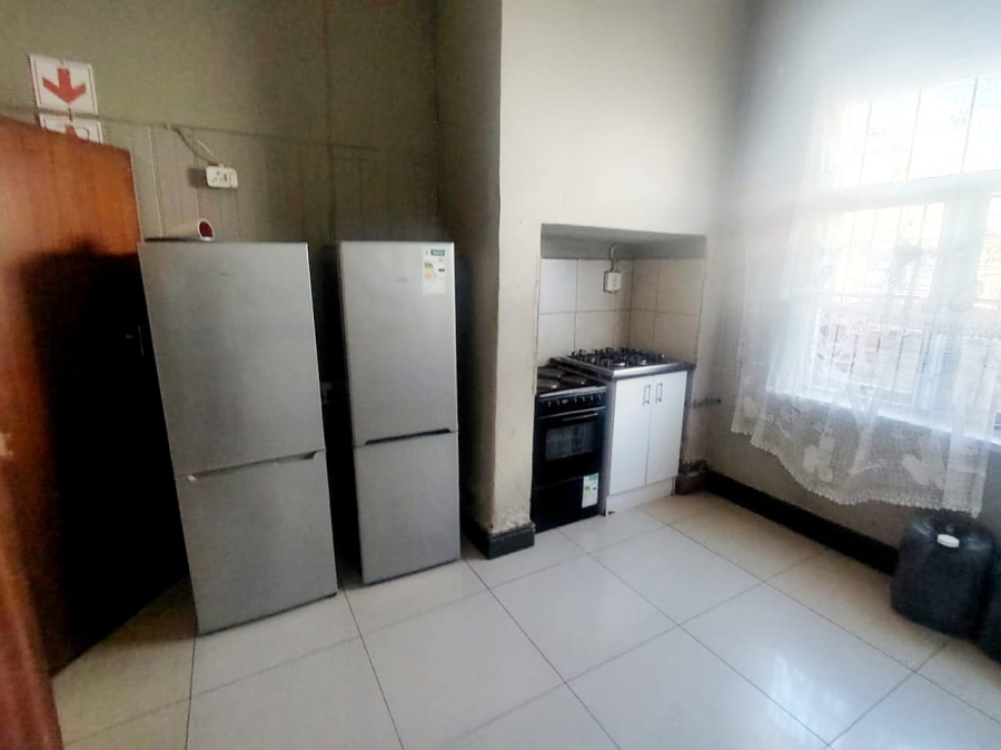 10 Bedroom Property for Sale in Quigney Eastern Cape